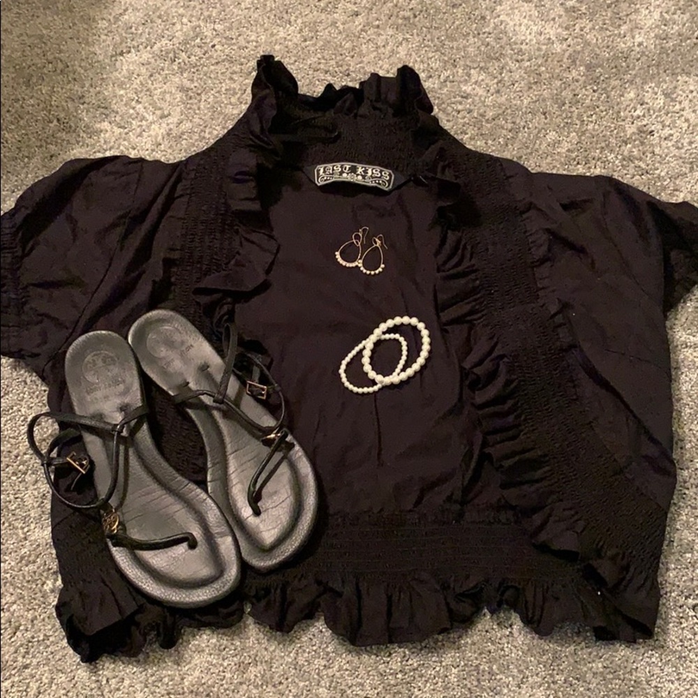 Black bolero